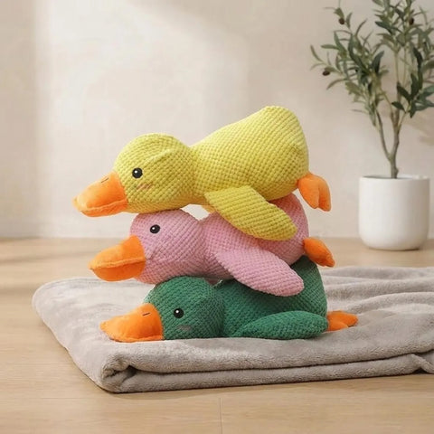 Calming Duck Dog Toy – Squeaky Interactive Dog Toy for Teeth Cleaning, Durable & Chewers, Bite Resistant (Small, Medium, Large)